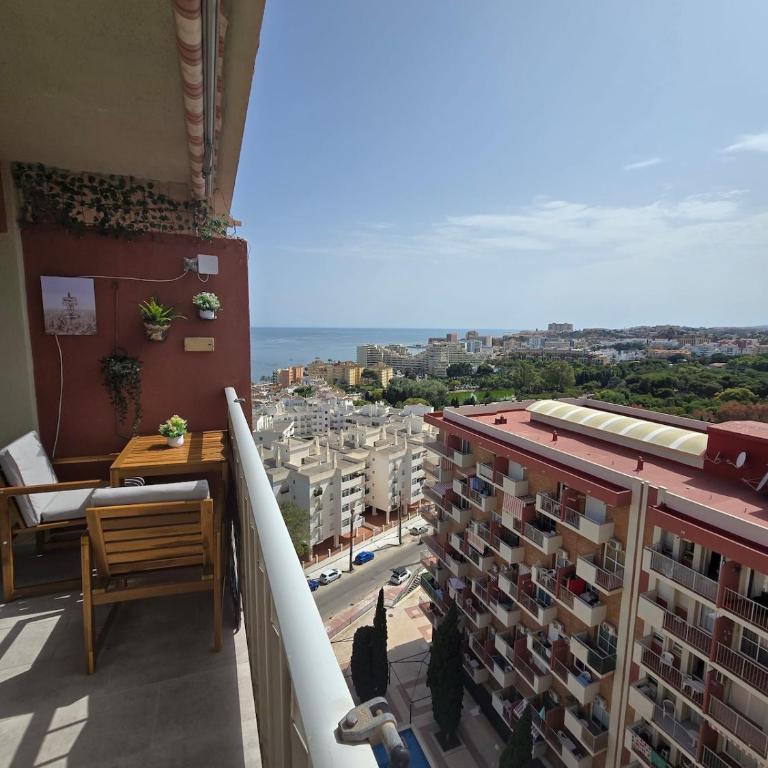 Benalmadena, Jupiter 1-Bedroom Apartment with Sea & Mountain Views, Pool & Garden - Apartamento de 1 dormitorio - 8