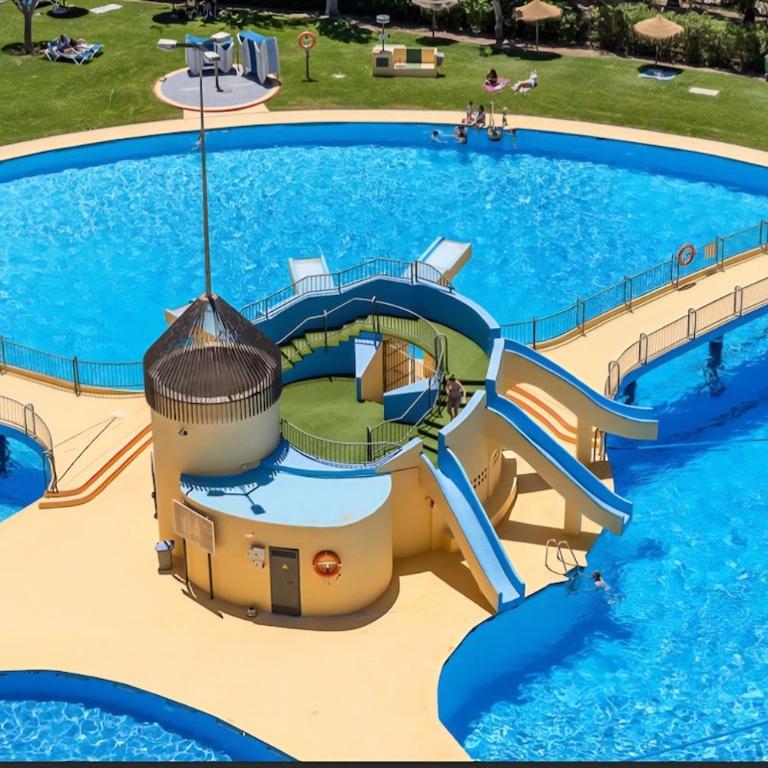 Benalmadena, Jupiter 1-Bedroom Apartment with Sea & Mountain Views, Pool & Garden - Apartamento de 1 dormitorio - 19