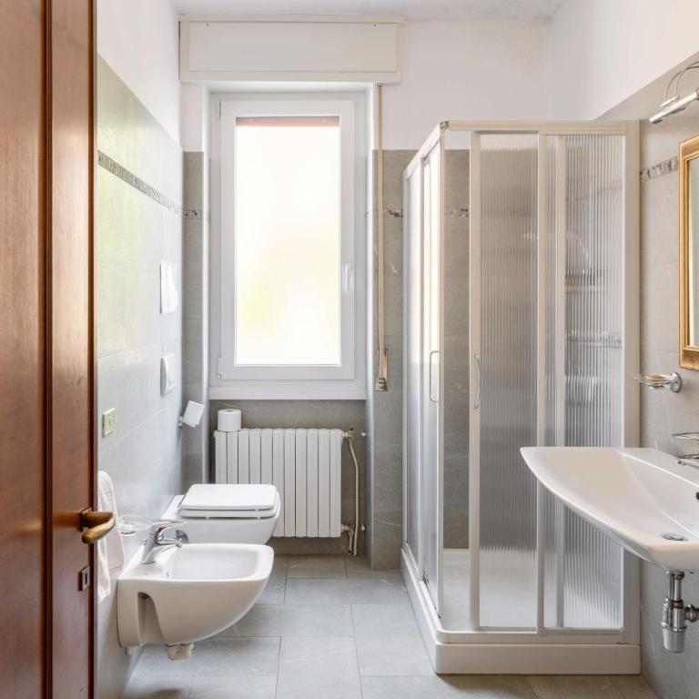 Trilocale in centro Baveno con giardino - Appartamento con 2 Camere da Letto - 19