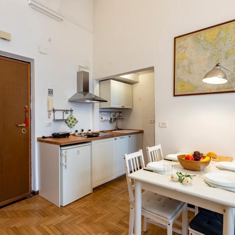 Central Apartment Porta Soprana Genova - Happy Rentals - Two-Bedroom Apartment - 3