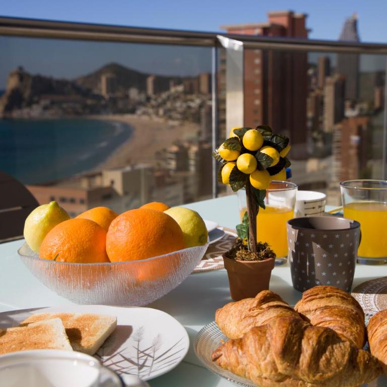 SUNSET CLIFFS 10 poniente BEACH BENIDORM VISTAS AL MAR - Three-Bedroom Apartment with Sea View - 26