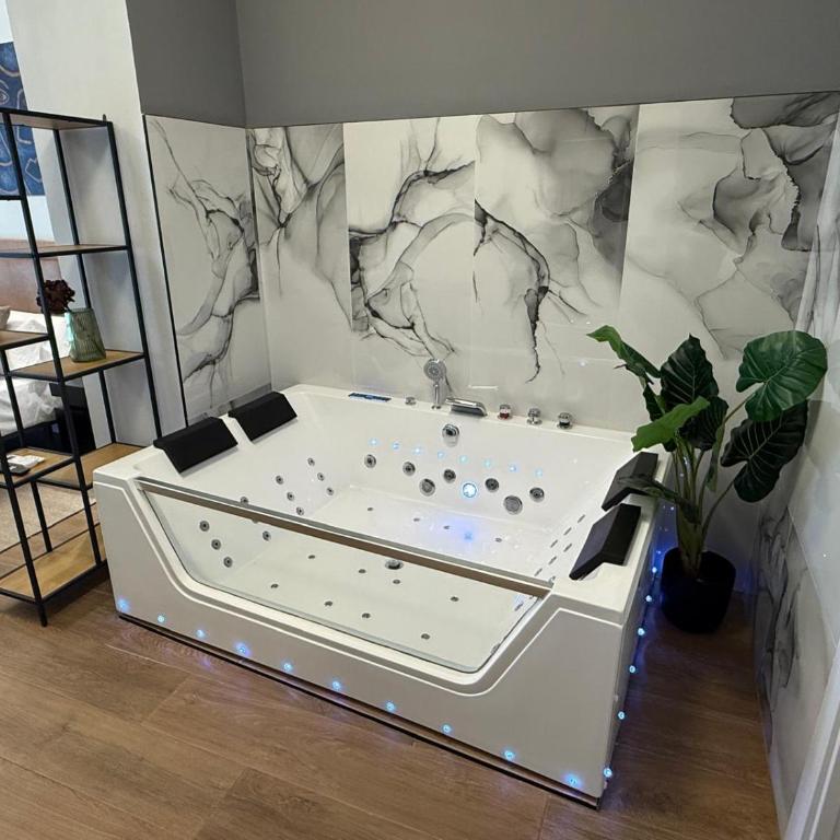 Ventura Luxury - Deluxe Double Room - 4