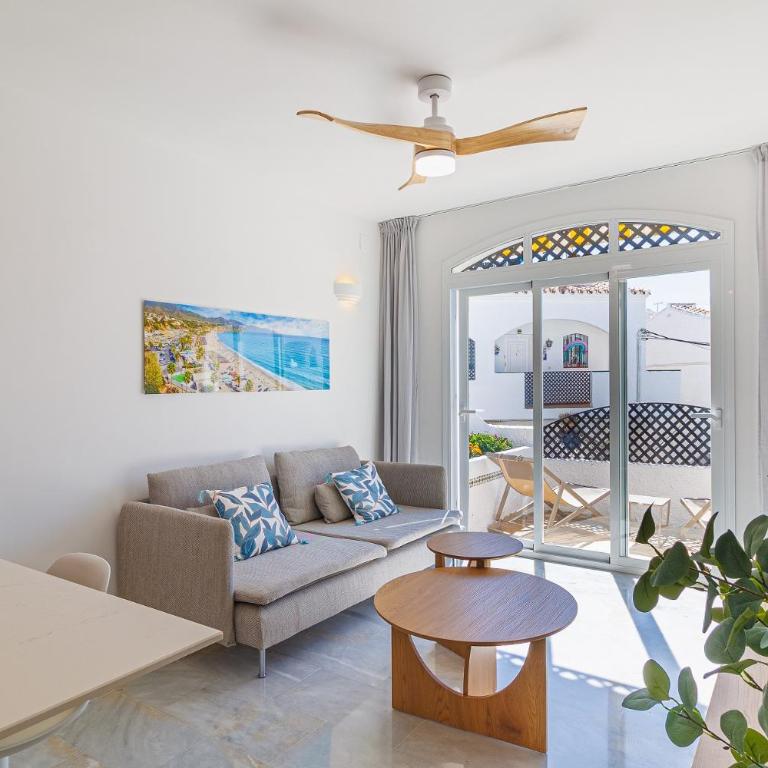 Residencial Verano Azul 21 MENYBER - Apartamento de 2 dormitorios con vistas a la piscina - 12