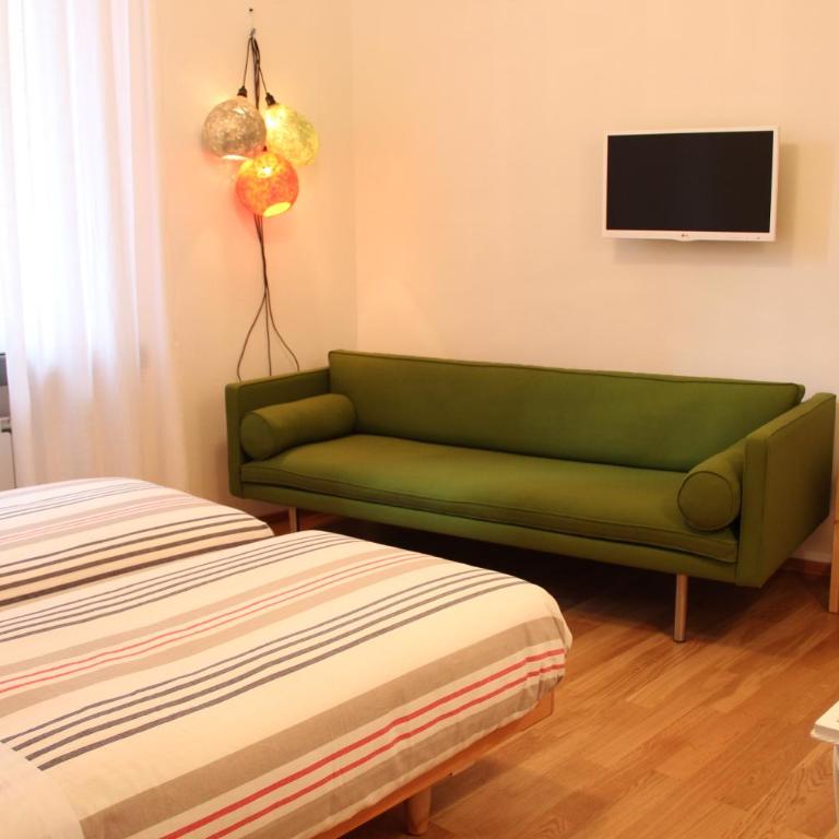 Zip b&b . design in Florence - Camera Matrimoniale con Letto Supplementare - 10