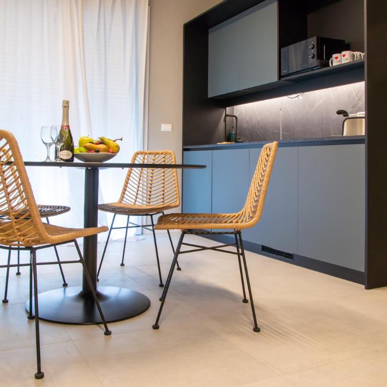 Welc-ōM Tommaseo Green Building Business Free Parking - Appartamento con 2 Camere da Letto e con Vista - 1