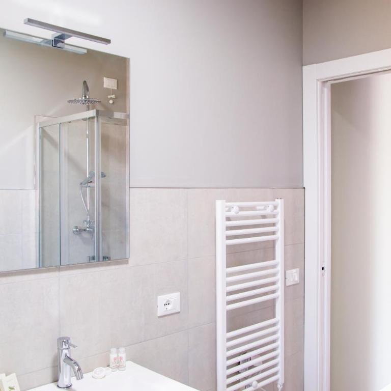 Welc-ōM Tommaseo Green Building Business Free Parking - Appartamento con 2 Camere da Letto - 14