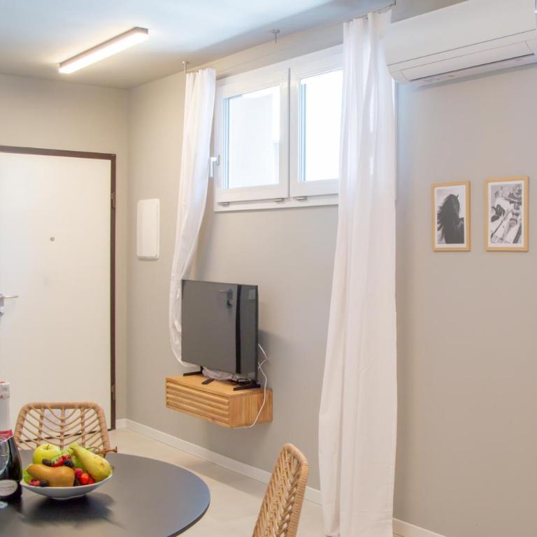 Welc-ōM Tommaseo Green Building Business Free Parking - Appartamento con 2 Camere da Letto - 33
