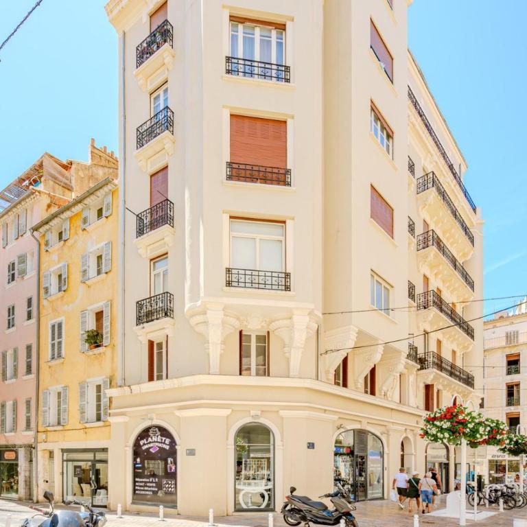 Le Chineur – Studio de caractère, 5 min du Port - Apartment - 18