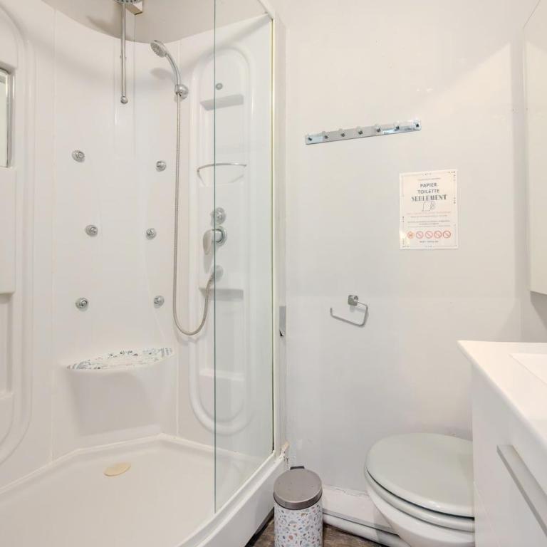 Le Chineur – Studio de caractère, 5 min du Port - Apartment - 13