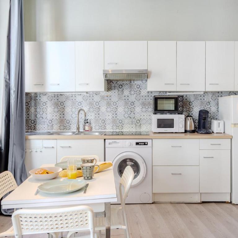 Le Chineur – Studio de caractère, 5 min du Port - Apartment - 8