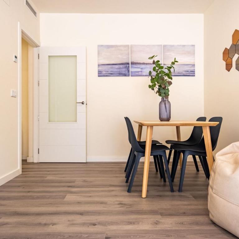 Apartment with pool-2Bedrooms 2Bathrooms-Málaga - Apartamento - 4