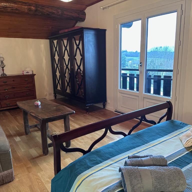 Le chalet st hubert - Chambre Double - Vue sur Montagne - 2