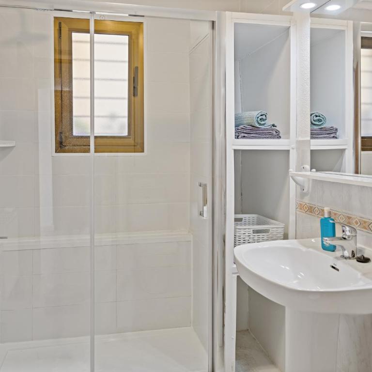 Authentic groundfloor apartment in beautiful villa, Javea - Apartamento de 3 dormitorios - 22