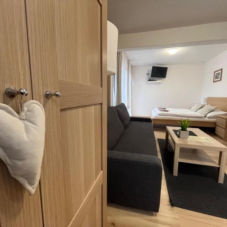 Alpenpension Haslinger - Doppelzimmer mit Balkon (3 Erwachsene) - 1