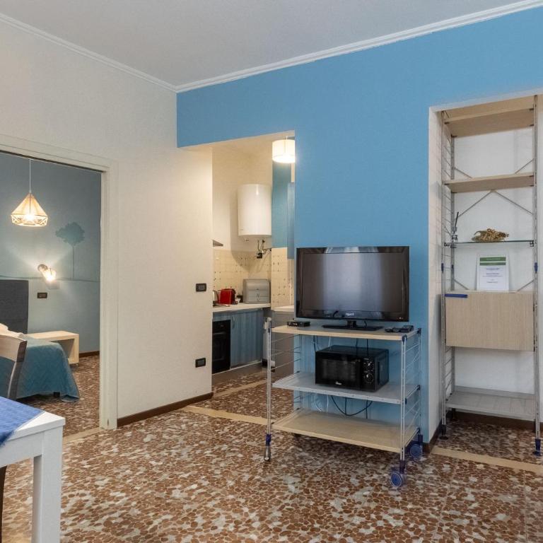 SUITE CRISTINA - One-Bedroom Apartment - 35