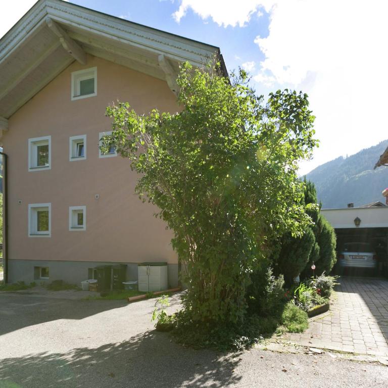 Apartment in Aschau near Ski Hochzillertal - Apartment mit 3 Schlafzimmern - 2