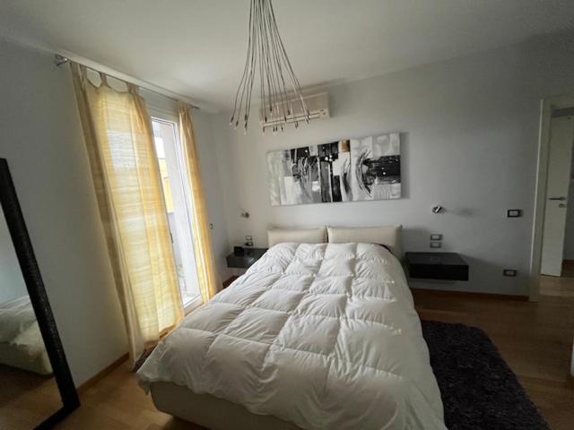 Luxuary flat SACRO CUORE - Appartamento con 2 Camere da Letto e Terrazza - 9