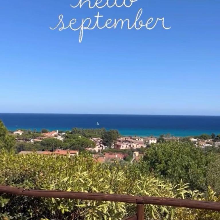 APPARTAMENTI BIANCANEVE by VILLA AUREA CAV - Appartamento con 2 Camere da Letto, Balcone e Vista mare - 4