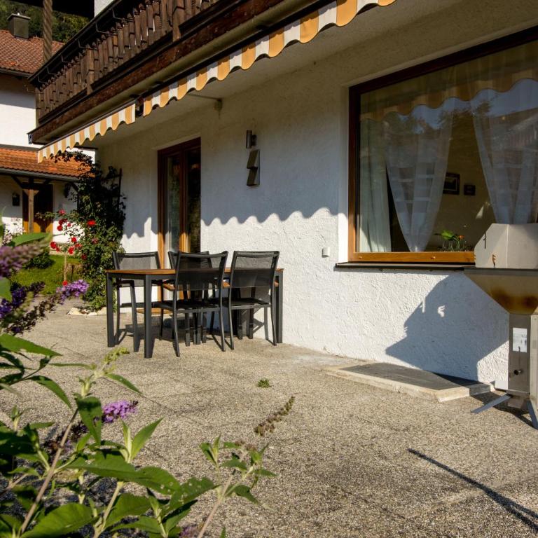 Ferienwohnung Lorenz - Apartment mit 2 Schlafzimmern und Bergblick - 6