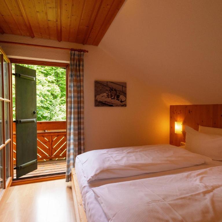 Ferienhof Sinz im Allgäu - Apartment mit 2 Schlafzimmern und Balkon - 2