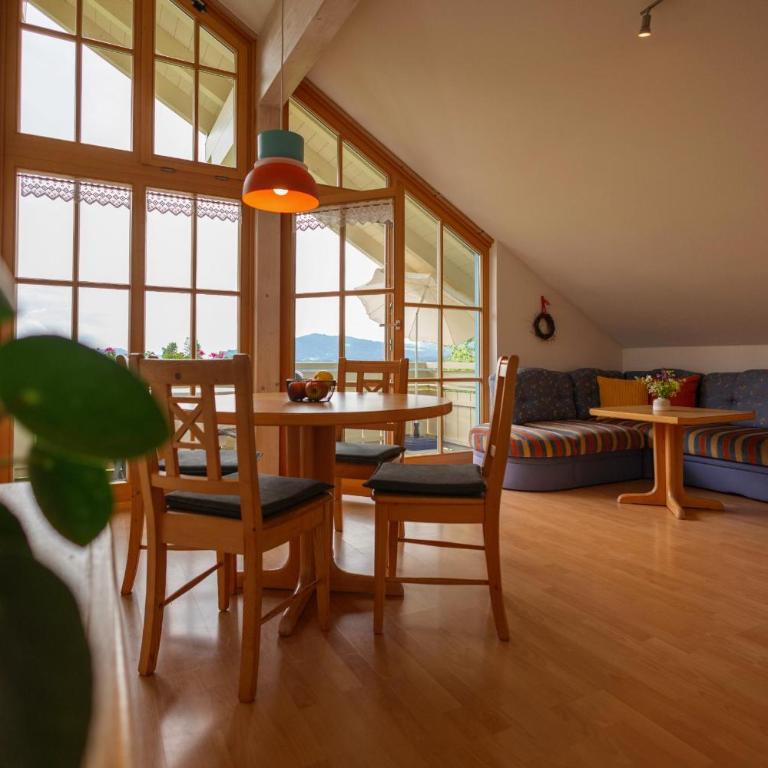 Ferienhof Sinz im Allgäu - Apartment mit 2 Schlafzimmern und Balkon - 4