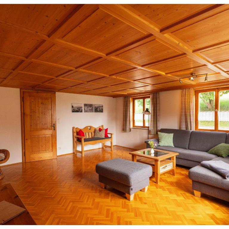 Ferienhof Sinz im Allgäu - Apartment mit 3 Schlafzimmern und Balkon - 8