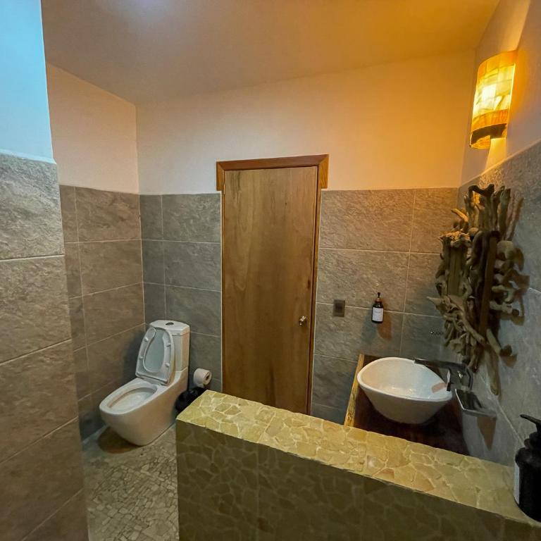 Madre Tierra Hostal - Habitación Doble con baño compartido - 10