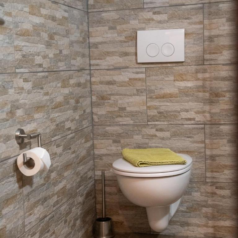 Haus Kärnten - Dreibettzimmer mit Balkon - 11