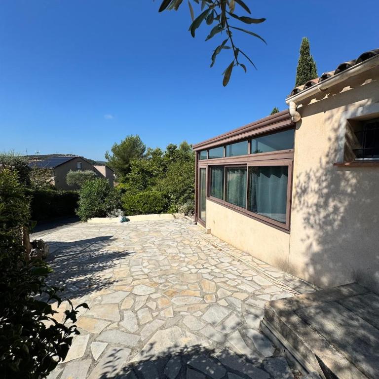Maisonnette 2 pièces calme climatisée - Appartement 1 Chambre - 8