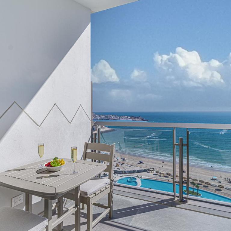 Luxury Studio with King Bed Oceanview Terrace at Sonoran Star Resort - Apartamento con vistas al mar - 14