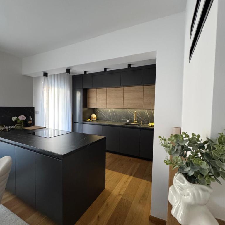Una-Luxury-suite - Apartman sa 3 Spavaće Sobe - 6