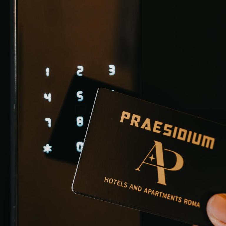 Guest House Praesidium - Camera Tripla con Bagno Privato - 14