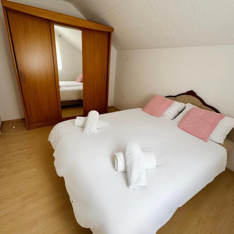 Una-Luxury-suite - Apartman sa 3 Spavaće Sobe - 22