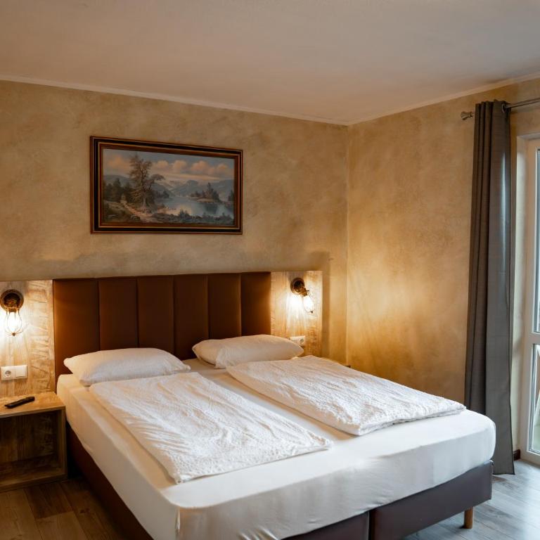 Haus Kärnten - Vierbettzimmer mit Balkon - 9