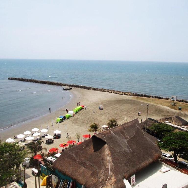 Large and beautiful Oceanfront Penthouse - Three-Bedroom Apartment - 1