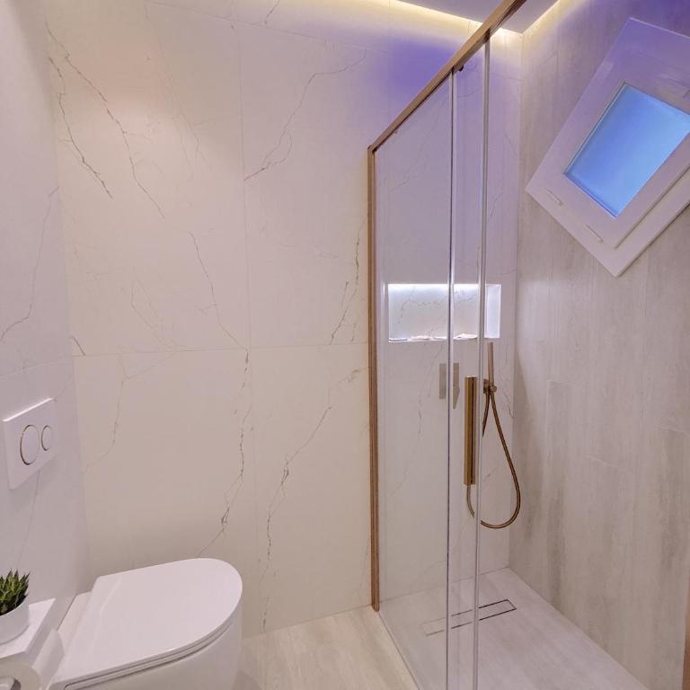 The Three Diamonds - B&B CESENATICO - Appartamento Superior con 1 Camera da Letto e Balcone - 13