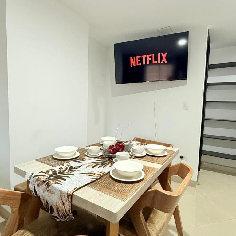 APARTAMENTO EN LAURELES, Ambiente familiar - Two-Bedroom Apartment with Balcony - 16