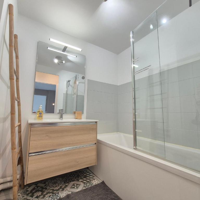 Appartement Le Sea's Home Centre Historique - Appartamento con 1 Camera da Letto - 23