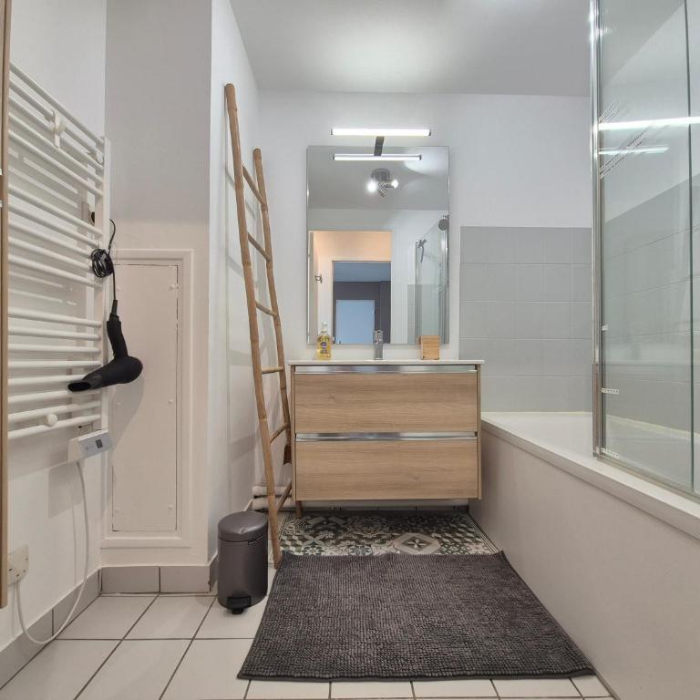 Appartement Le Sea's Home Centre Historique - Appartamento con 1 Camera da Letto - 40