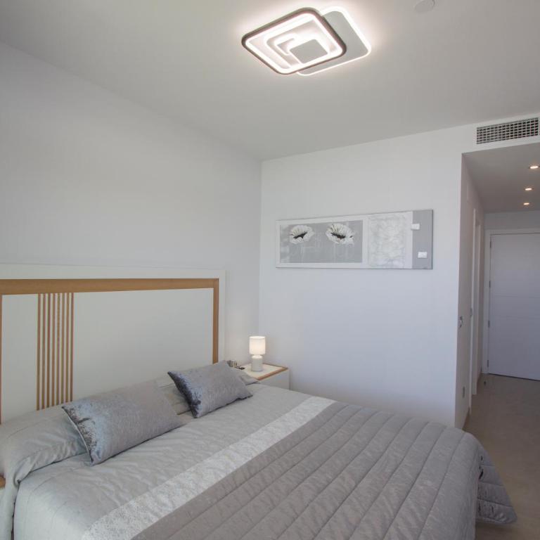 SUNSET CLIFFS 10 poniente BEACH BENIDORM VISTAS AL MAR - Three-Bedroom Apartment with Sea View - 45