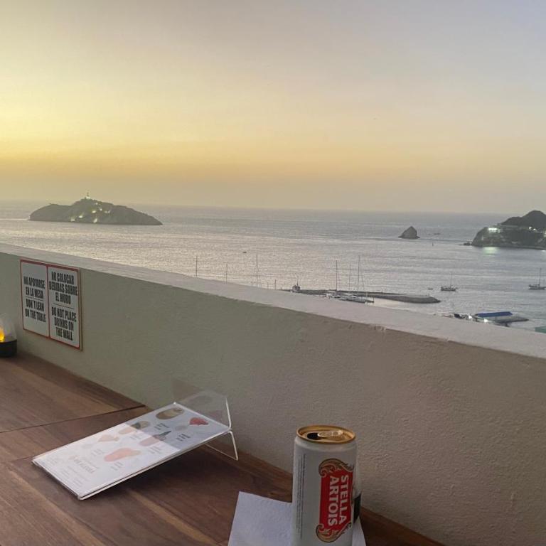 Blue Loft 14th floor with balcony overlooking the ocean and marina, Jacuzzi, Sauna, Turkish bath, swimming pool, gym, spa y bar - One-Bedroom Apartment - 44