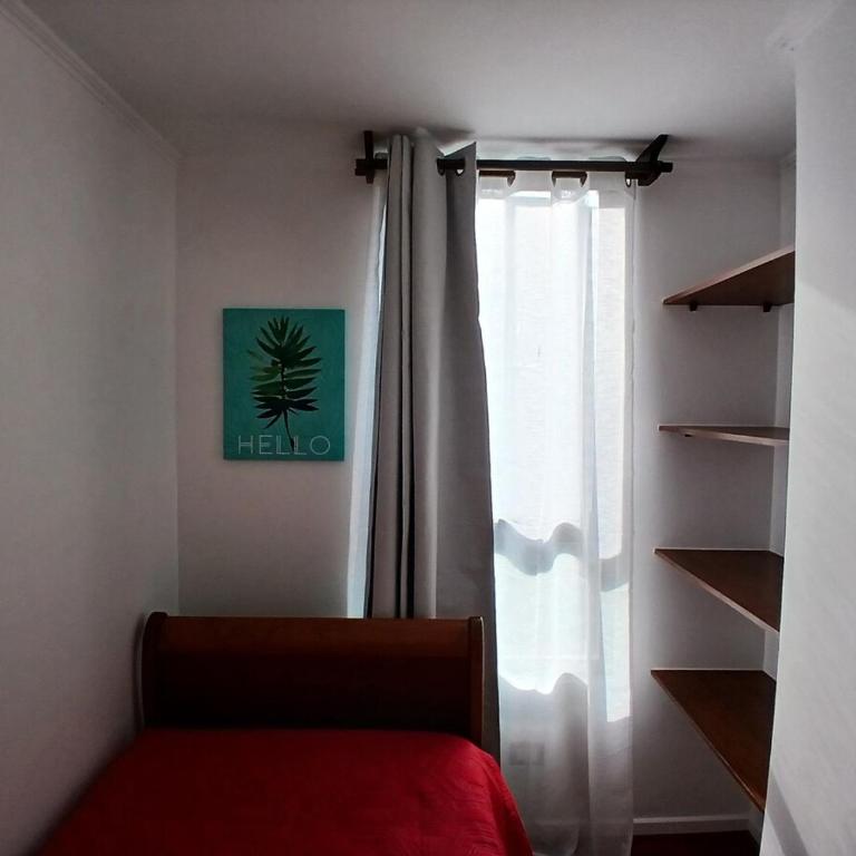 departamento cómodo, central con estacionamiento - Three-Bedroom Apartment - 17