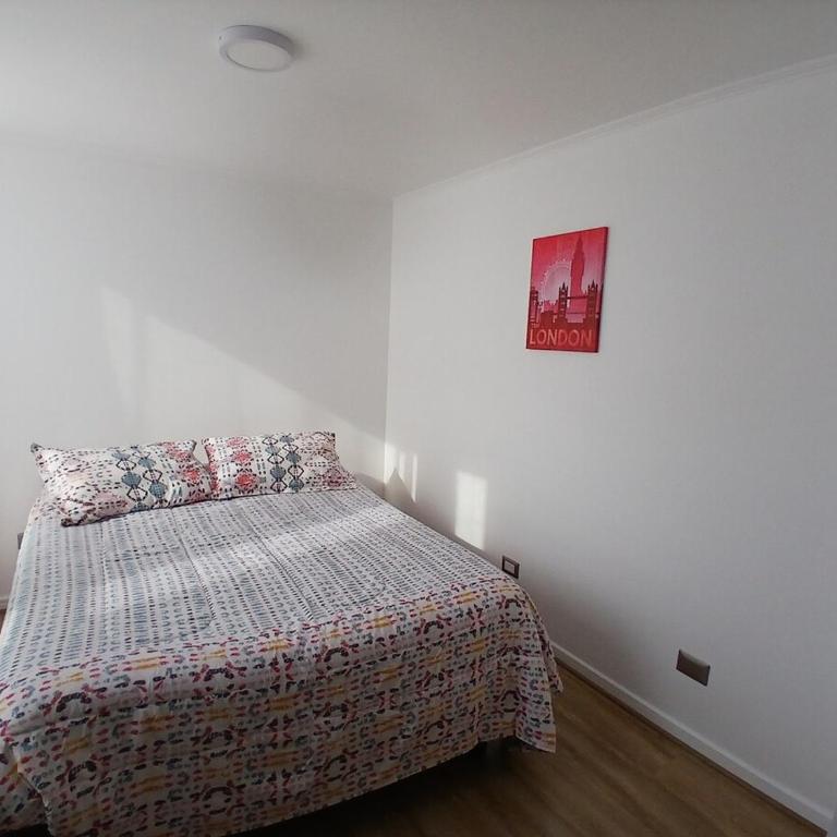 departamento cómodo, central con estacionamiento - Three-Bedroom Apartment - 19