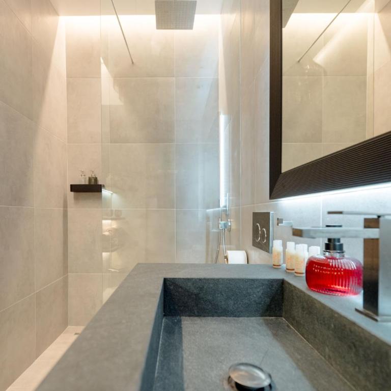 Palazzo Panfilli Central Luxury - Appartamento con 1 Camera da Letto - 7