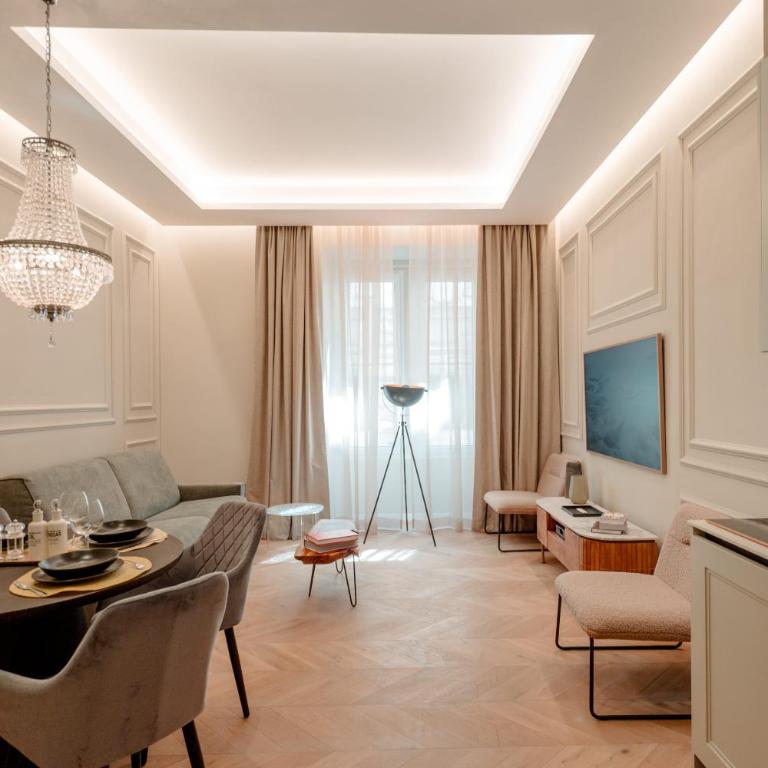 Palazzo Panfilli Central Luxury - Appartamento con 1 Camera da Letto - 5