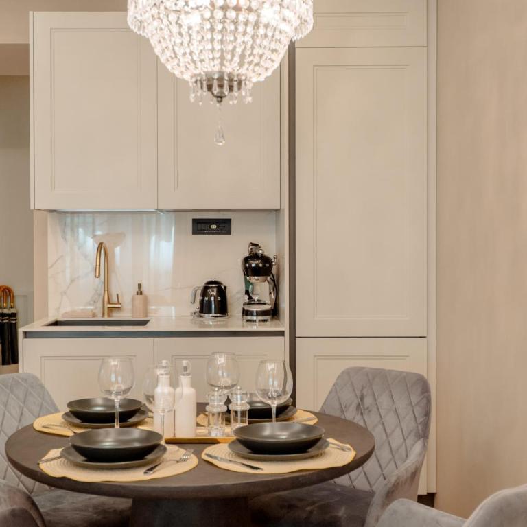 Palazzo Panfilli Central Luxury - Appartamento con 1 Camera da Letto - 15