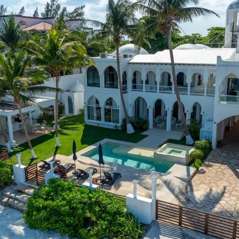 Unique 5BR Beachfront Villa w/ Private Pool! - Villa - 1