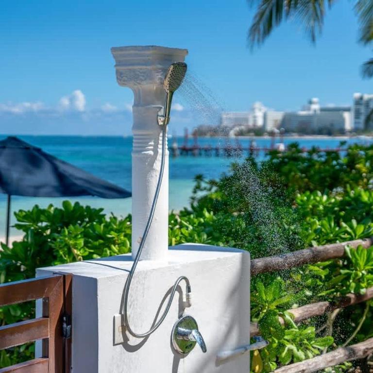 Unique 5BR Beachfront Villa w/ Private Pool! - Villa - 13