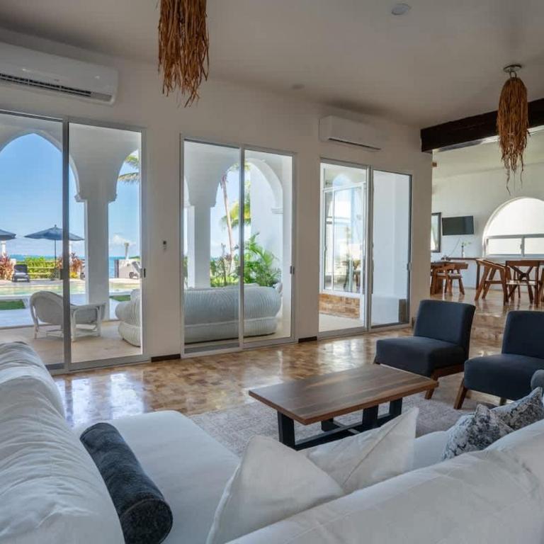 Unique 5BR Beachfront Villa w/ Private Pool! - Villa - 23