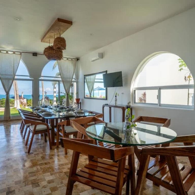 Unique 5BR Beachfront Villa w/ Private Pool! - Villa - 26